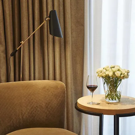 Szálloda Serras 5*