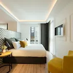 Hotel Serras 5*