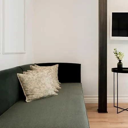 Ξενοδοχείο Serras