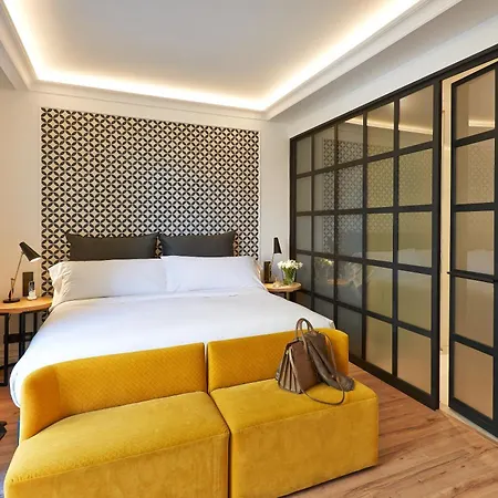 Otel Serras