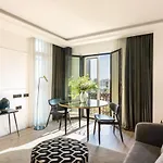 호텔 Serras 5*
